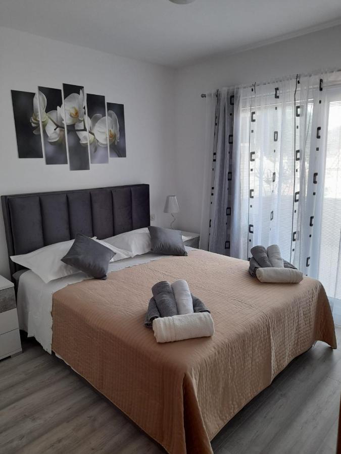 Apartman Lucy Хвар Экстерьер фото